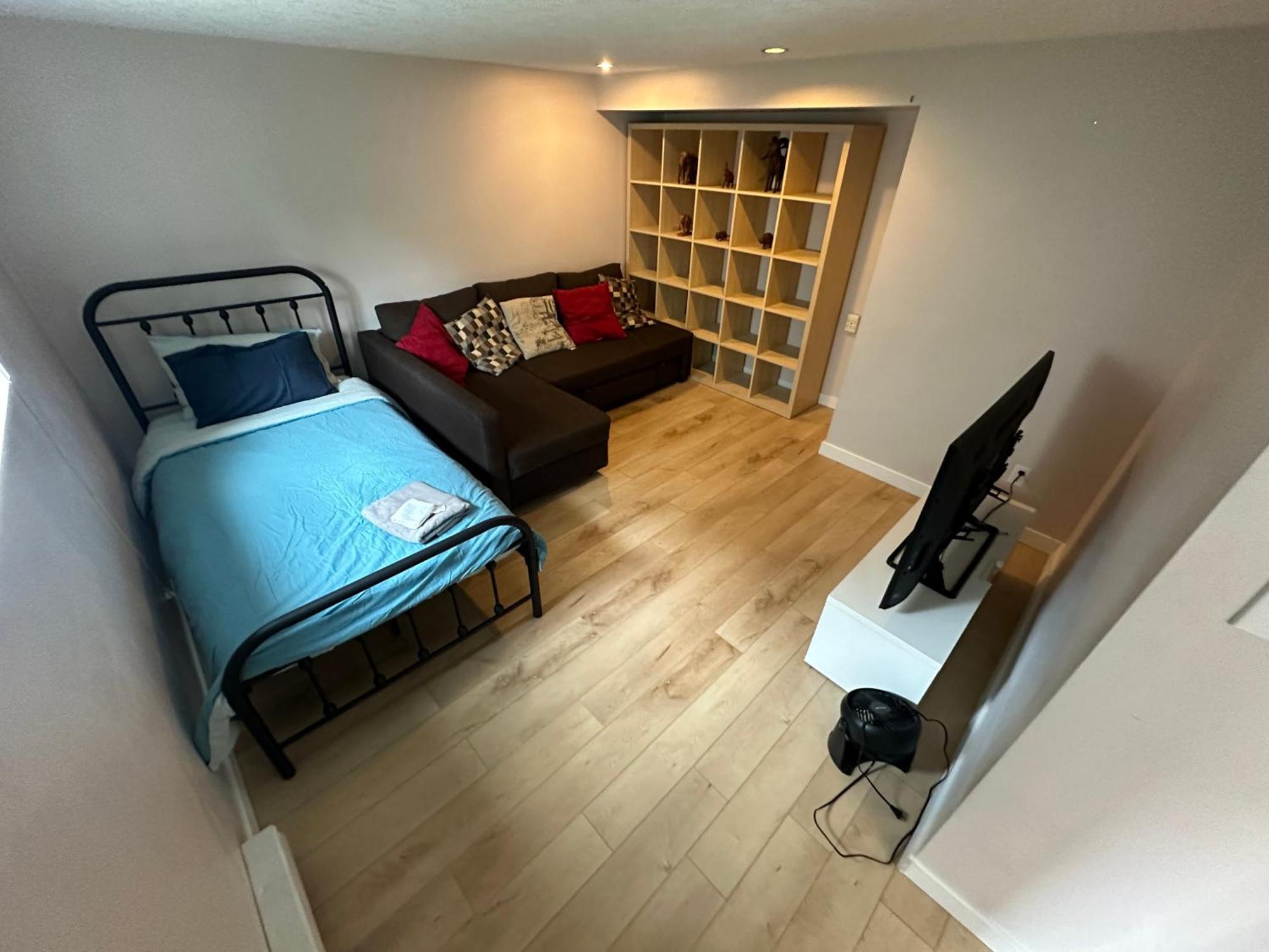 Artistic Apartment Near Downtown ビクトリア エクステリア 写真